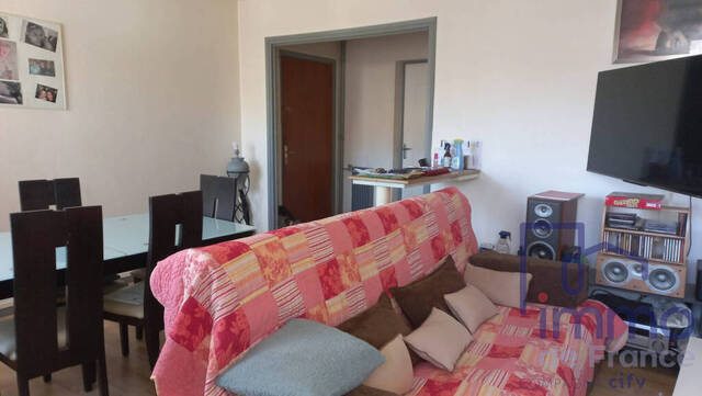 Sale Apartment 4 rooms 81.87 m² Le Puy-en-Velay 43000