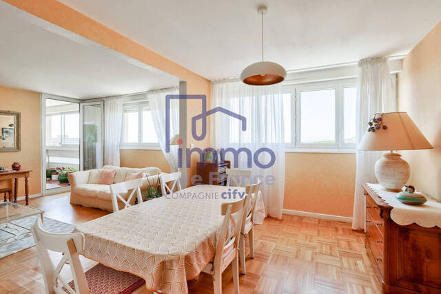 Vente Appartement 6 pièces 131 m² Caluire-et-Cuire 69300