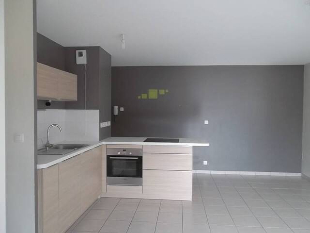Rent Apartment 3 rooms 62 m² Saint-Étienne 42000