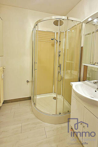 Sale Apartment 3 rooms 57.4 m² Saint-Étienne 42000