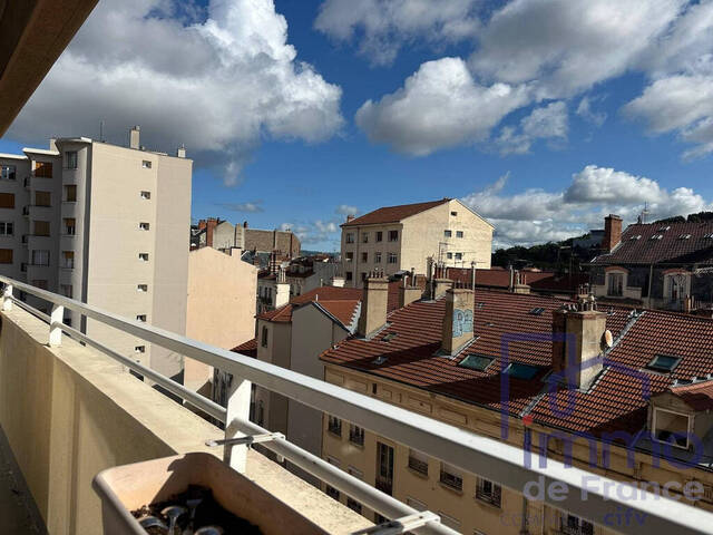 Sale Apartment 5 rooms 114 m² Saint-Étienne 42000