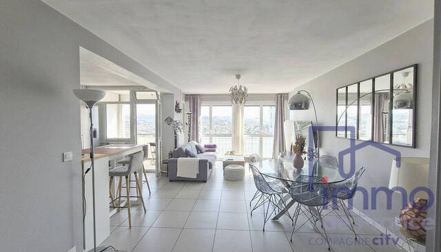 Vente Appartement 3 pièces 73.37 m² Villars 42390