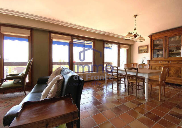 Sale Apartment 5 rooms 102.26 m² Saint-Égrève 38120