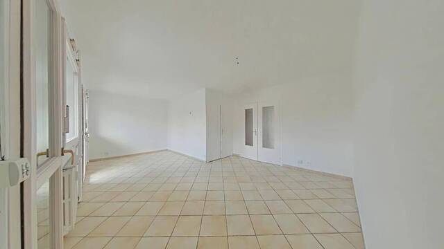 Rent Apartment 3 rooms 71 m² Saint-Étienne 42000