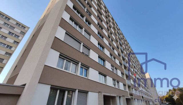 Sale Apartment 3 rooms 71 m² Saint-Étienne 42000