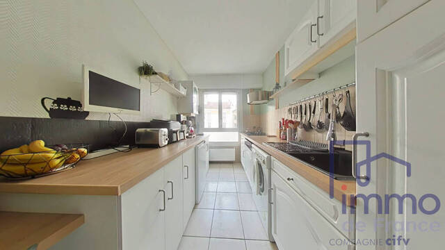 Sale Apartment 4 rooms 75.63 m² Saint-Étienne 42000