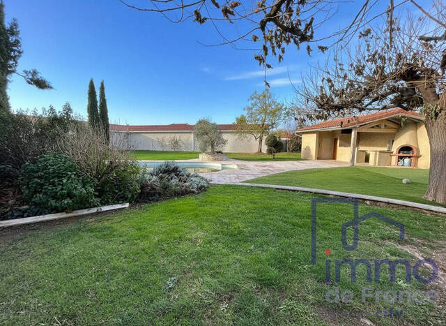 Sale House villa 9 rooms 300 m² Montrond-les-Bains 42210