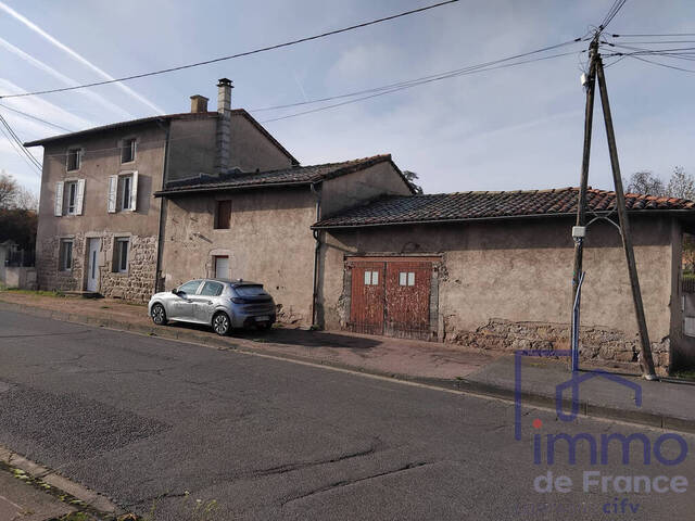 Vente Maison ancienne 5 pièces 137.8 m² Montbrison 42600