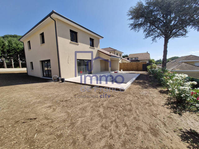 Vente Maison villa 5 pièces 130 m² Cessieu 38110