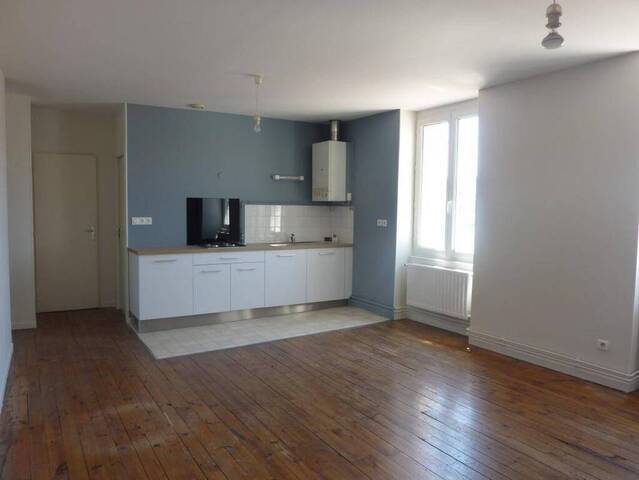 Location Appartement t2 48 m² Montbrison 42600