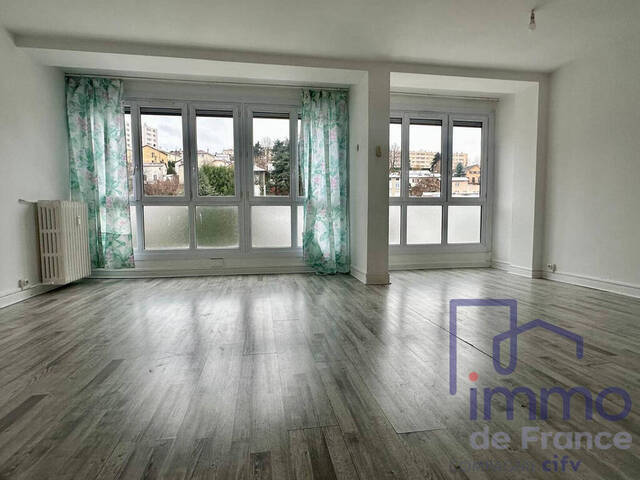 Vente Appartement 3 pièces 70 m² Saint-Étienne 42000