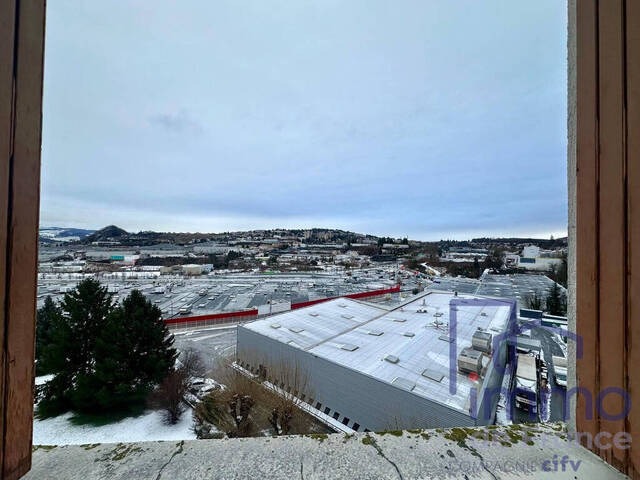 Vente Appartement 3 pièces 70 m² Saint-Étienne 42000