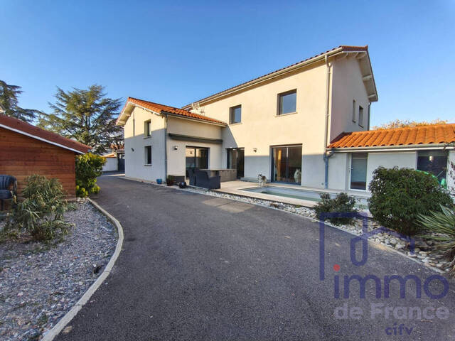Vente Maison ferme 7 pièces 207 m² Veauche 42340