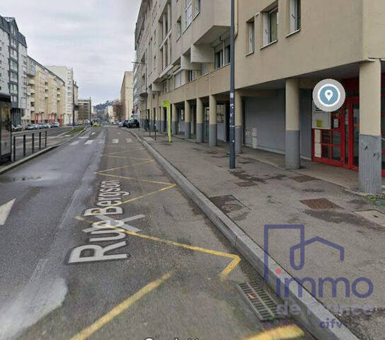 Vente Local commercial 120 m² Saint-Étienne 42000