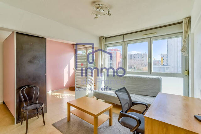 Vente Appartement 1 pièce 32.69 m² Lyon 7e Arrondissement 69007