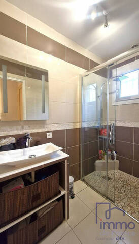 Vente Maison 7 pièces 164.29 m² La Tour-en-Jarez 42580