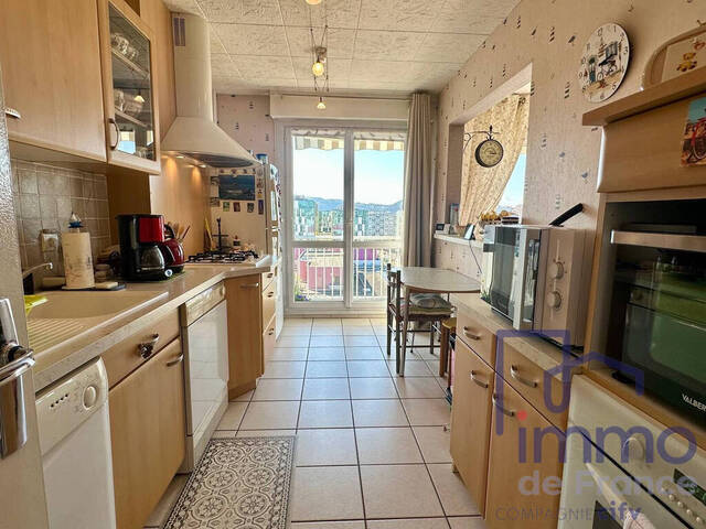 Vente Appartement 3 pièces 70 m² Saint-Étienne 42000