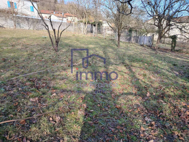 Sale Land constructible 753 m² Meyrieu-les-Étangs 38440