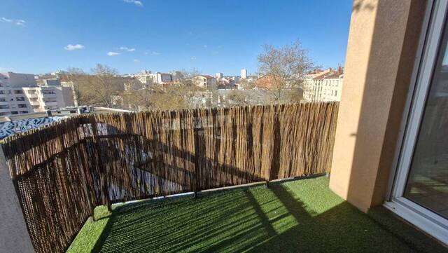 Location Appartement 1 pièce 31.87 m² Villeurbanne 69100