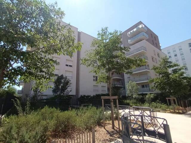 Location Appartement 2 pièces 43.71 m² Vaulx-en-Velin 69120