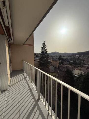 Location Appartement t4 80 m² Le Puy-en-Velay 43000