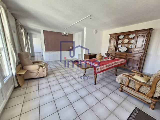 Sale Apartment 4 rooms 103.86 m² Bourgoin-Jallieu 38300