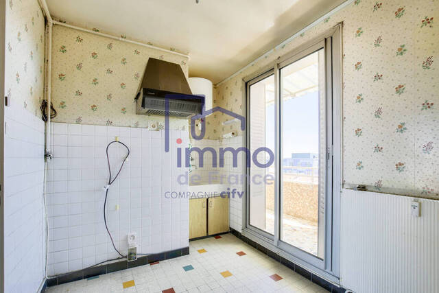 Sale Apartment 3 rooms 51 m² Lyon 8e Arrondissement 69008