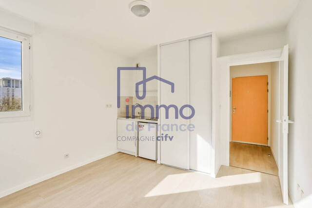 Sale Apartment 1 room 18 m² Lyon 8e Arrondissement 69008