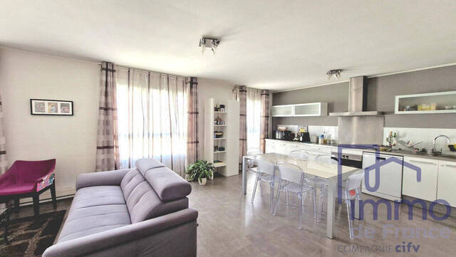 Sale Apartment 4 rooms 70.24 m² Saint-Étienne 42000