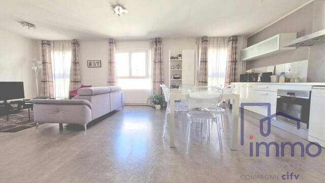 Sale Apartment 4 rooms 70.24 m² Saint-Étienne 42000