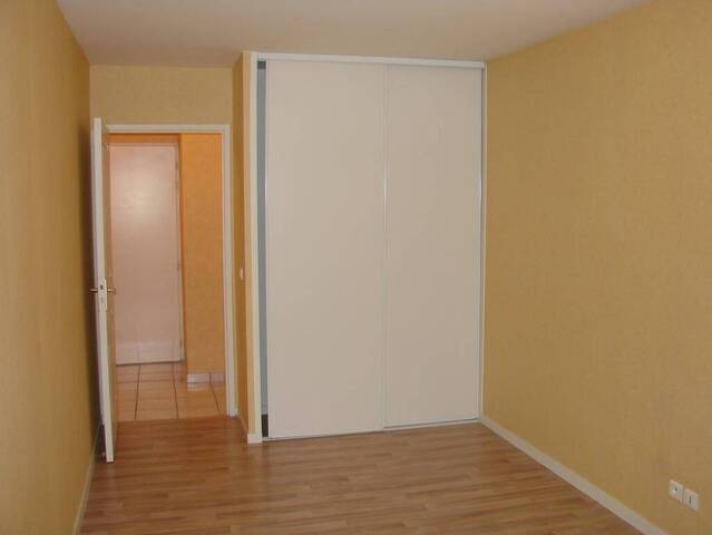 Rent Apartment 2 rooms 47 m² Le Puy-en-Velay 43000