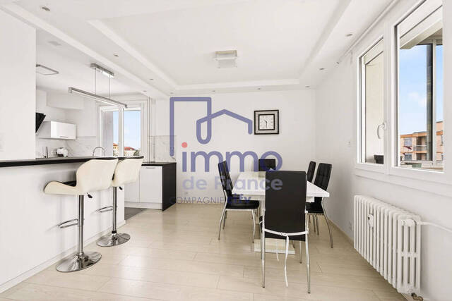 Sale Apartment 3 rooms 66 m² Vénissieux 69200