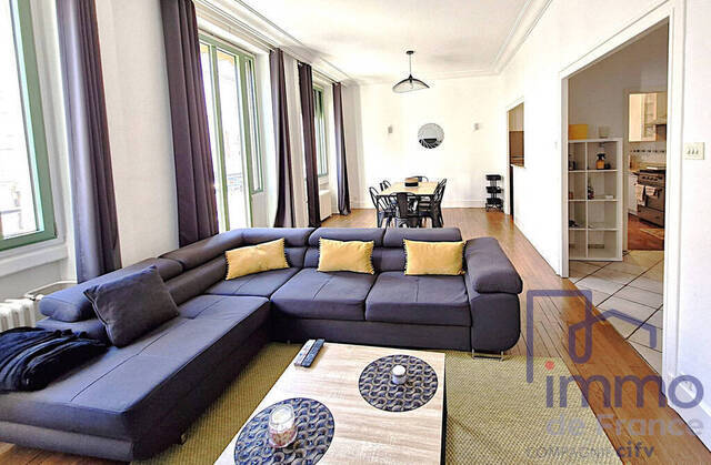 Sale Apartment 6 rooms 126 m² Saint-Étienne 42000
