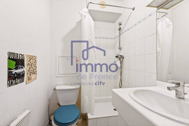 Sale Apartment 1 room 18 m² Lyon 8e Arrondissement 69008