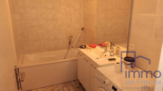 Vente Appartement 2 pièces 48.52 m² Saint-Étienne 42000