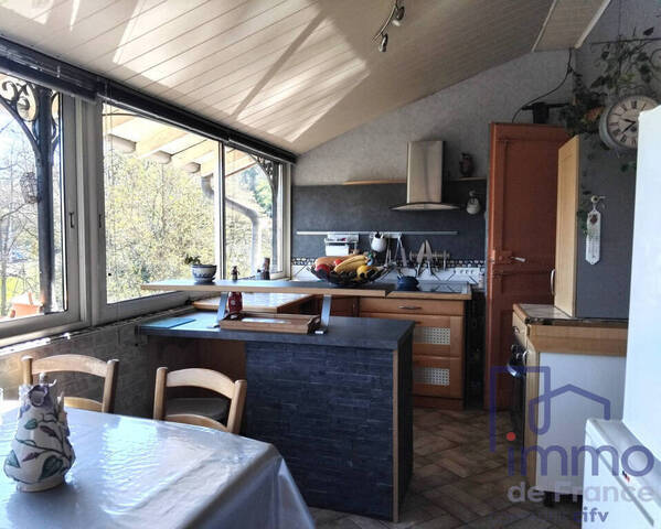 Vente Maison 4 pièces 163 m² Le Puy-en-Velay 43000