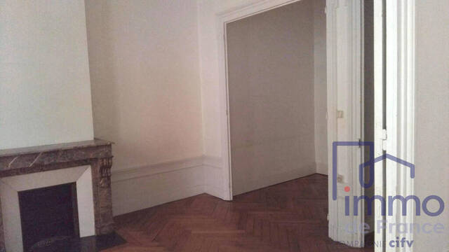 Vente Appartement 4 pièces 111 m² Saint-Étienne 42000