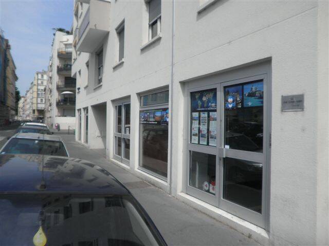 Rent Professional premises commercial premises Lyon 3e Arrondissement 69003