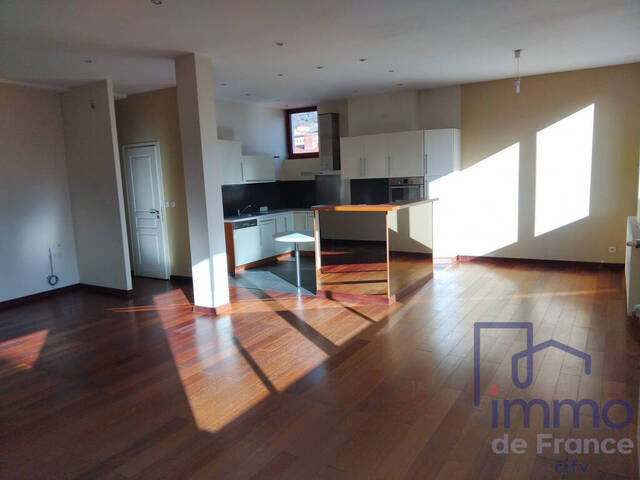 Sale Apartment 4 rooms 139.7 m² Le Puy-en-Velay 43000