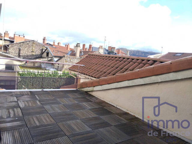 Sale Apartment 4 rooms 139.7 m² Le Puy-en-Velay 43000