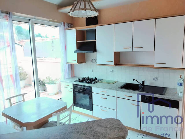 Sale Apartment 4 rooms 84.19 m² Le Puy-en-Velay 43000