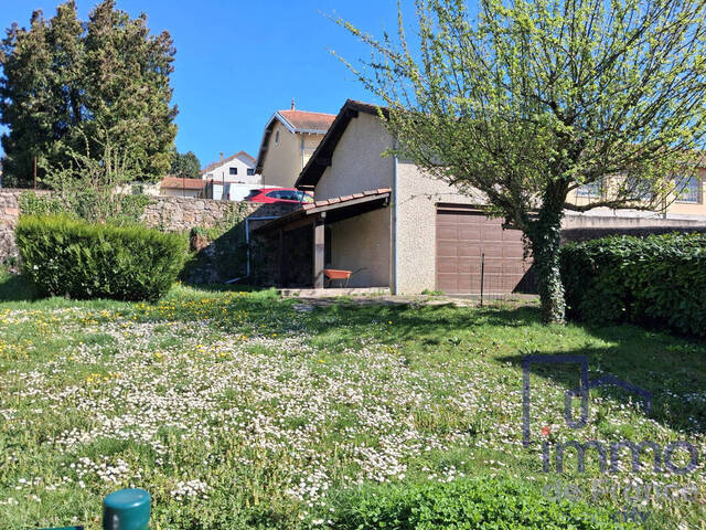 Vente Maison 8 pièces 187.5 m² Le Puy-en-Velay 43000