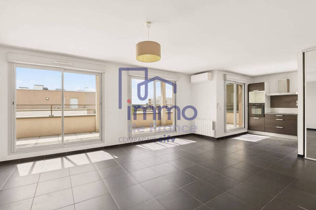 Sale Apartment 4 rooms 87.75 m² Villeurbanne 69100
