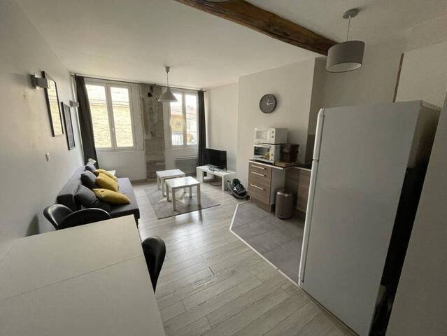 Rent Apartment 2 rooms 39 m² Saint-Étienne 42000 CHAVANELLE