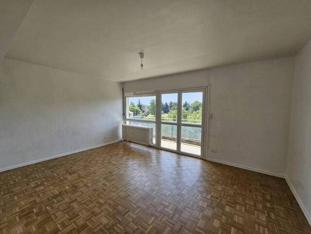 Location Appartement t4 84 m² Montbrison 42600 Centre ville
