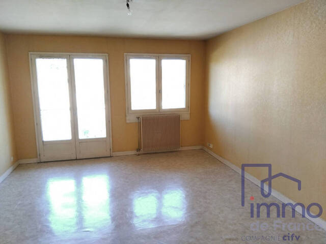 Vente Appartement 1 pièce 34.37 m² Brives-Charensac 43700