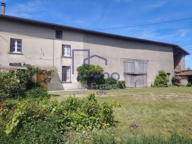 Vente Maison 5 pièces 160 m² Sainte-Anne-sur-Gervonde 38440