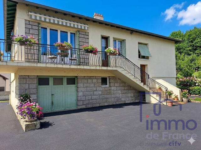 Vente Maison traditionnelle 6 pièces 116 m² Le Puy-en-Velay 43000