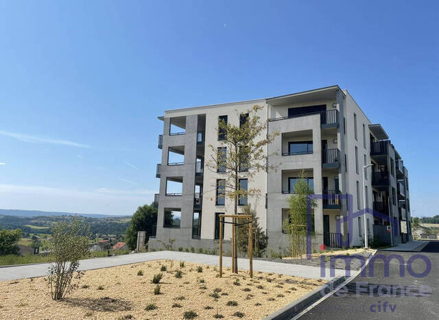 Sale Apartment 2 rooms 50.21 m² Saint-Genest-Lerpt 42530