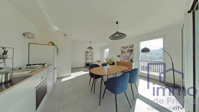 Vente Appartement 4 pièces 84.87 m² Saint-Étienne 42000
